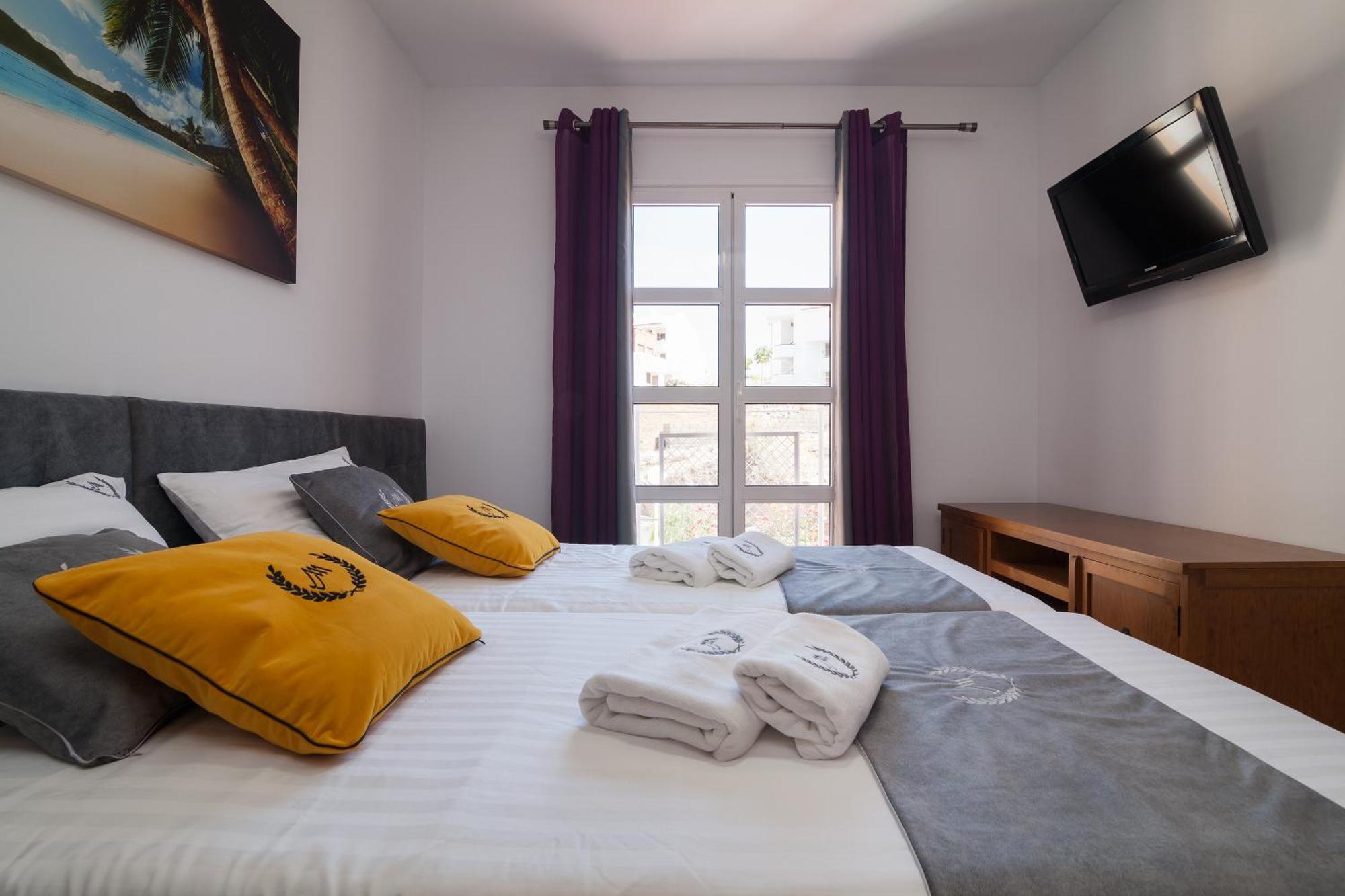 Apartament Orlando 阿德耶 外观 照片